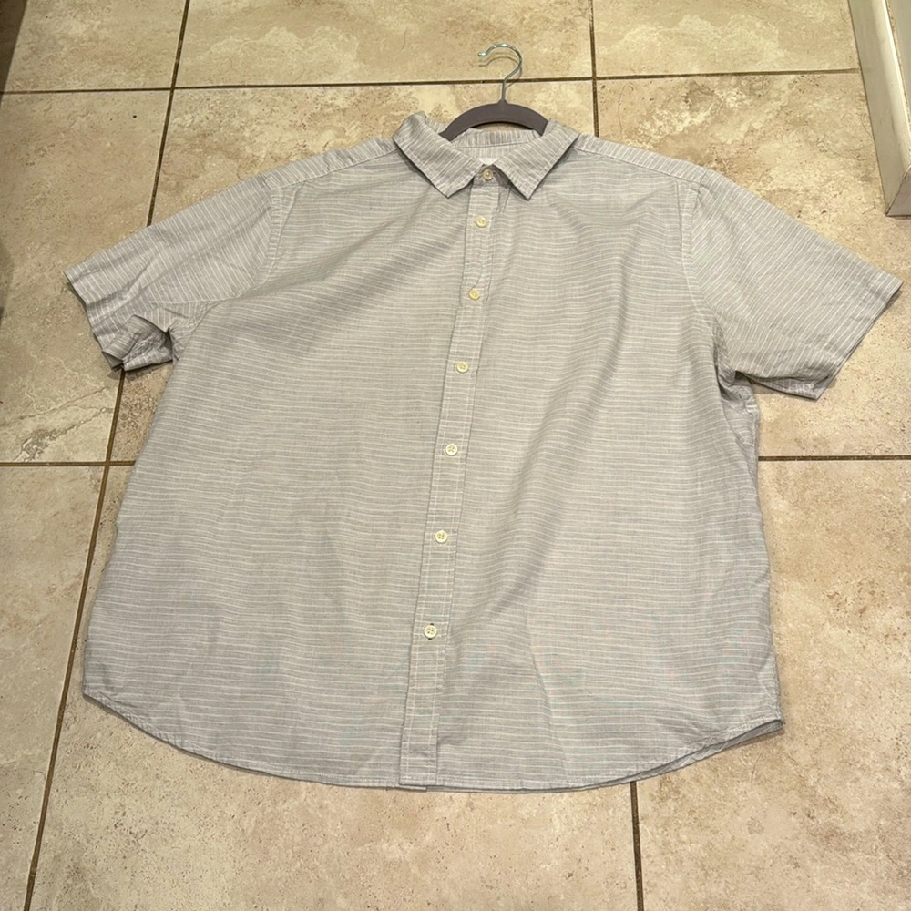 Goodfellow & Co.  button down shirt Men’s size XL